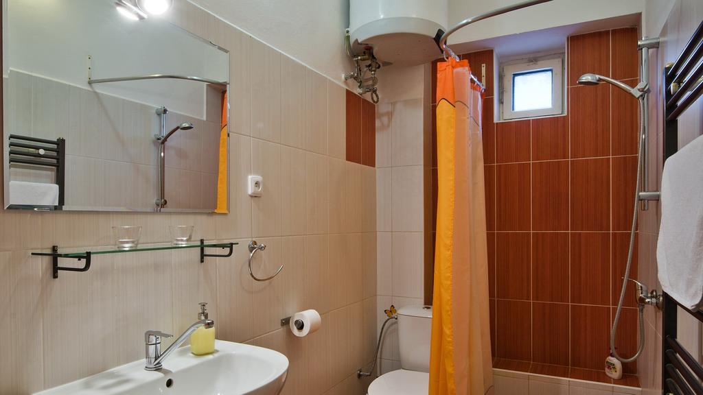 Apartmany V Podzamci Mělník エクステリア 写真