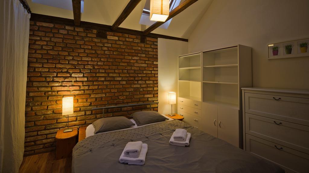 Apartmany V Podzamci Mělník エクステリア 写真
