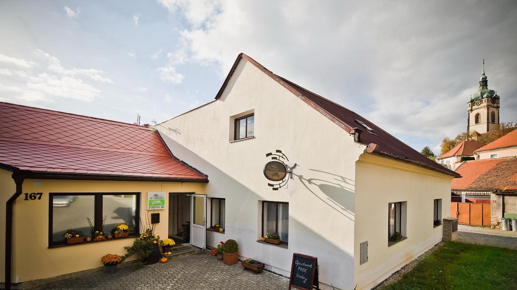 Apartmany V Podzamci Mělník エクステリア 写真